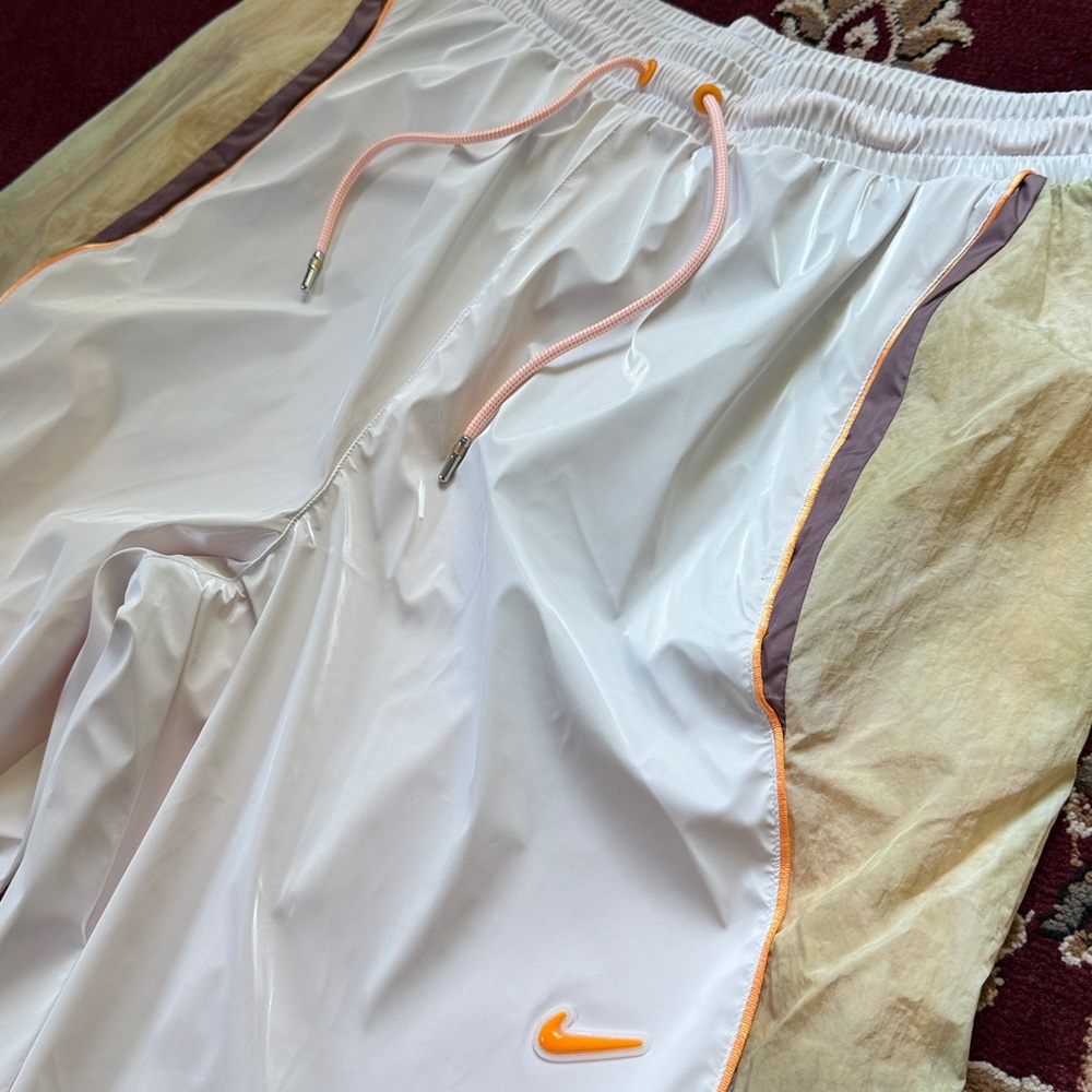 Nike Project F.R.O.G. Men's XL Track Pants White/Olive Aura/Taupe Grey/Sundial - Picture 2 of 12
